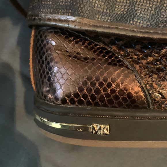 Brown gold metallic Michael Kors hi top sneakers - Picture 8 of 8